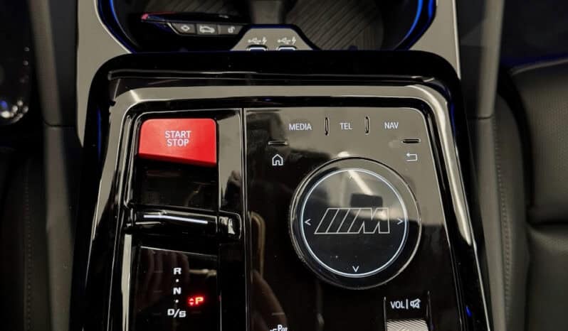
								BMW M5 Berline 4.4 i V8 hybride rechargeable développant 727 ch, full									