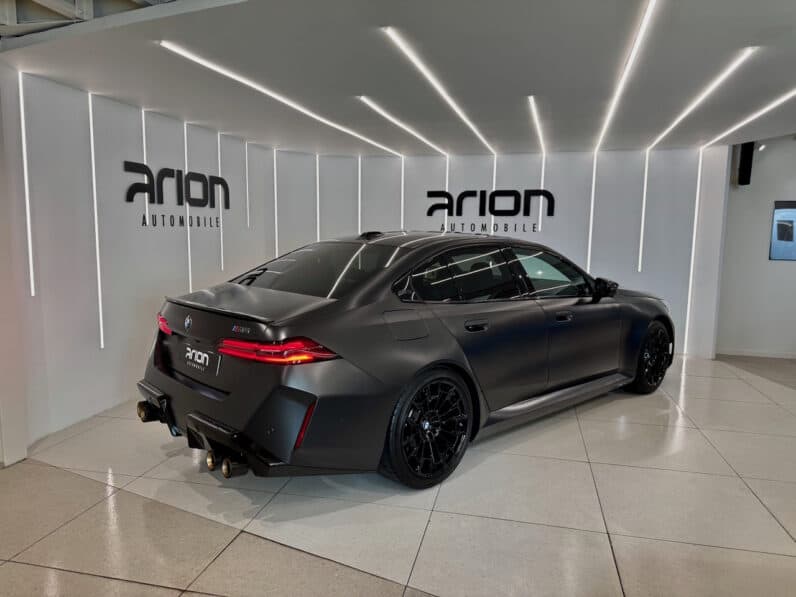 
								BMW M5 Berline 4.4 i V8 hybride rechargeable développant 727 ch, full									