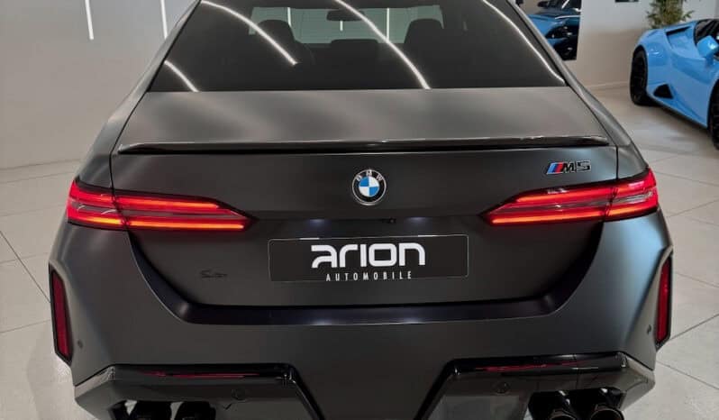 
								BMW M5 Berline 4.4 i V8 hybride rechargeable développant 727 ch, full									
