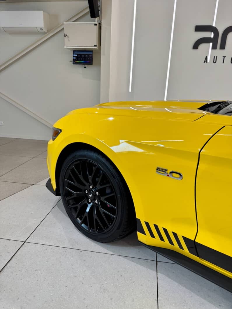 
								Ford Mustang 5.0L V8 420 CH Ti-VCT GT full									