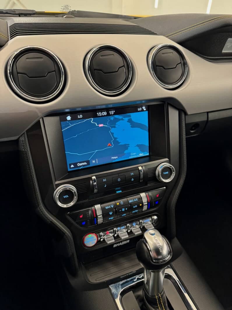 
								Ford Mustang 5.0L V8 420 CH Ti-VCT GT full									