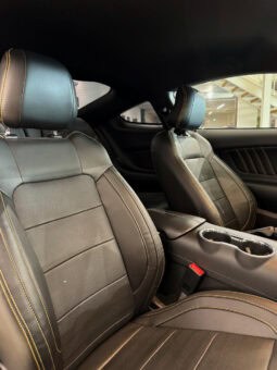 
										Ford Mustang 5.0L V8 420 CH Ti-VCT GT full									