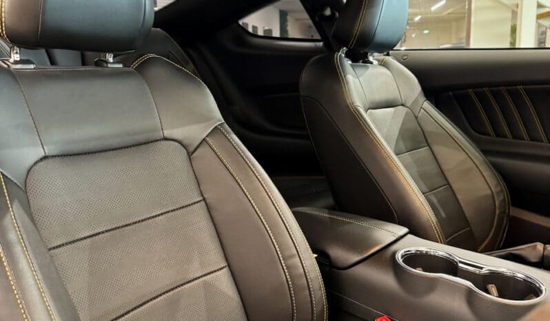 
								Ford Mustang 5.0L V8 420 CH Ti-VCT GT full									