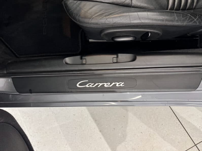 
								PORSCHE 911 996 Cabriolet Carrera 3.6 i 320 cv BVM6 full									