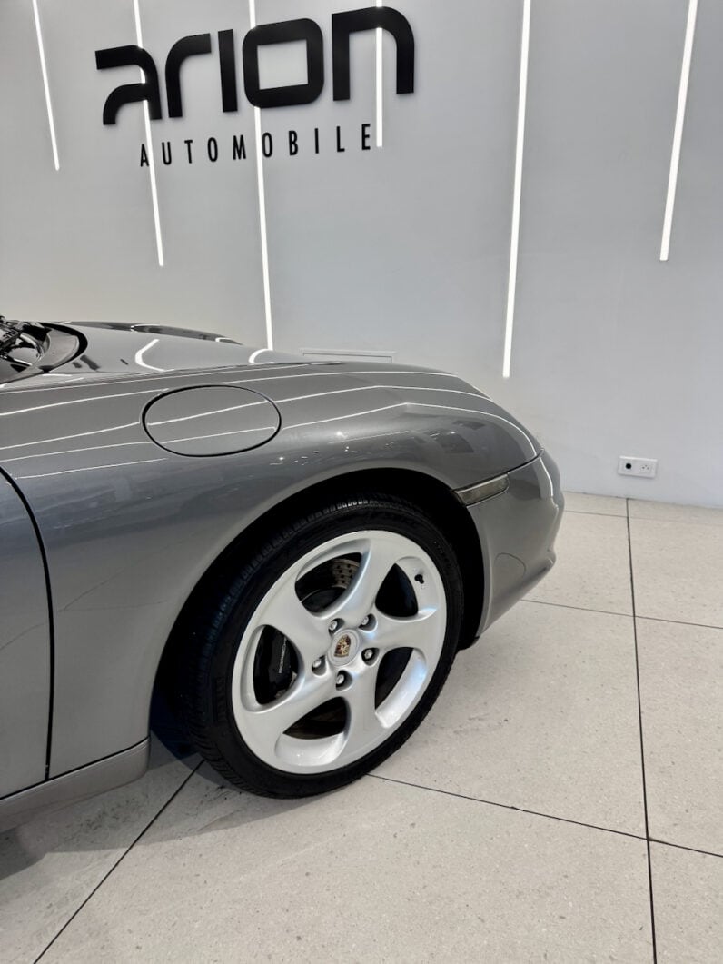 
								PORSCHE 911 996 Cabriolet Carrera 3.6 i 320 cv BVM6 full									