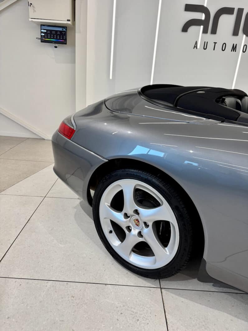 
								PORSCHE 911 996 Cabriolet Carrera 3.6 i 320 cv BVM6 full									