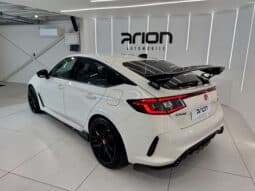 
										HONDA Civic Type R 2.0 i-VTEC Turbo 330 cv full									