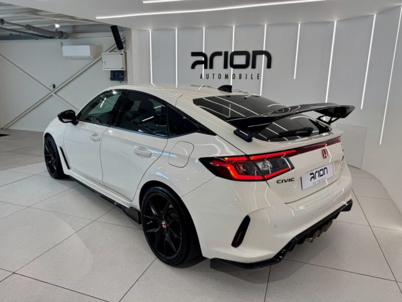 
								HONDA Civic Type R 2.0 i-VTEC Turbo 330 cv full									