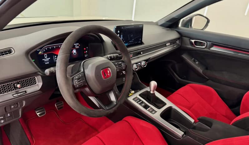 
								HONDA Civic Type R 2.0 i-VTEC Turbo 330 cv full									