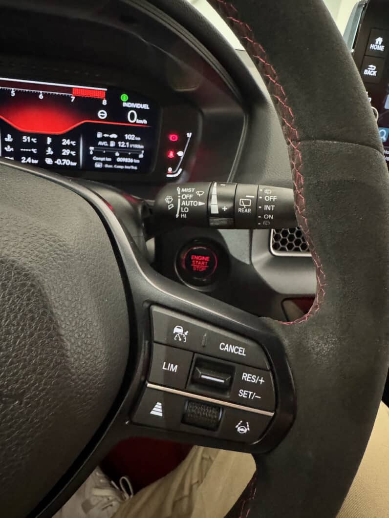 
								HONDA Civic Type R 2.0 i-VTEC Turbo 330 cv full									