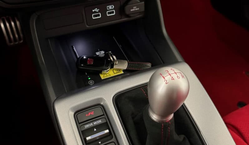 
								HONDA Civic Type R 2.0 i-VTEC Turbo 330 cv full									