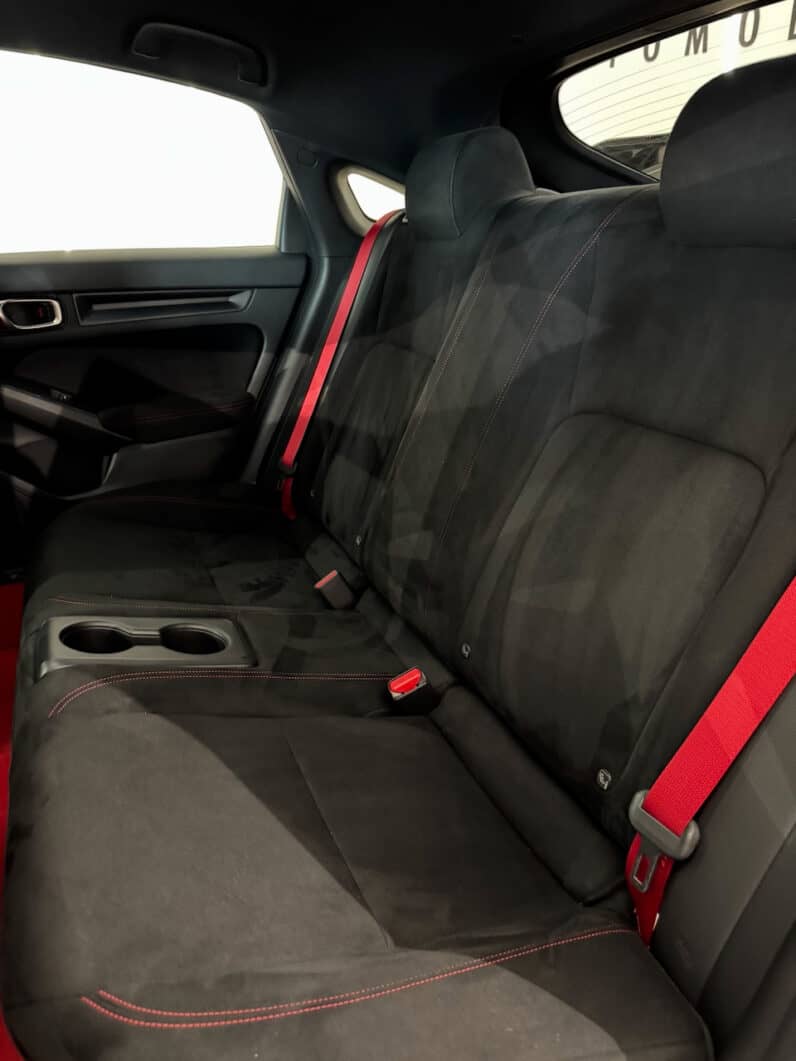 
								HONDA Civic Type R 2.0 i-VTEC Turbo 330 cv full									