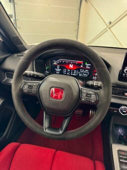 
										HONDA Civic Type R 2.0 i-VTEC Turbo 330 cv full									