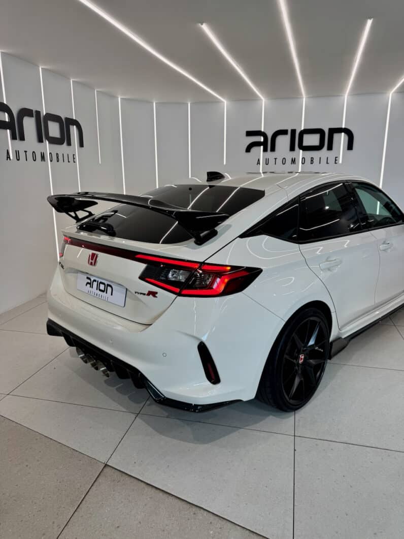 
								HONDA Civic Type R 2.0 i-VTEC Turbo 330 cv full									