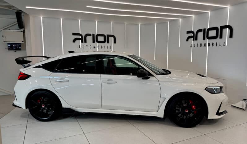 
								HONDA Civic Type R 2.0 i-VTEC Turbo 330 cv full									