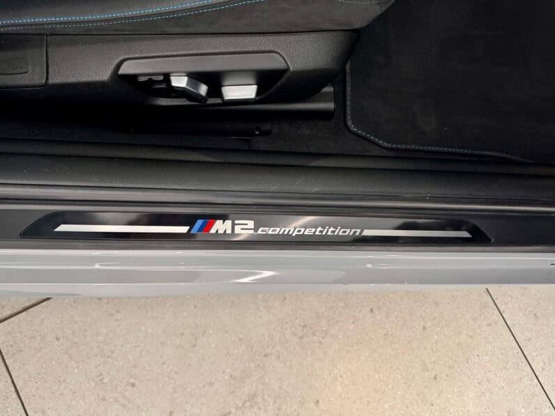 
								BMW M2 (F87) COMPETITION 3.0L 410 CH DKG7 full									