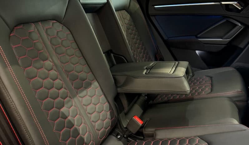 
								AUDI RS Q3 Sportback 2.5 TFSi Quattro S tronic7 400 cv full									