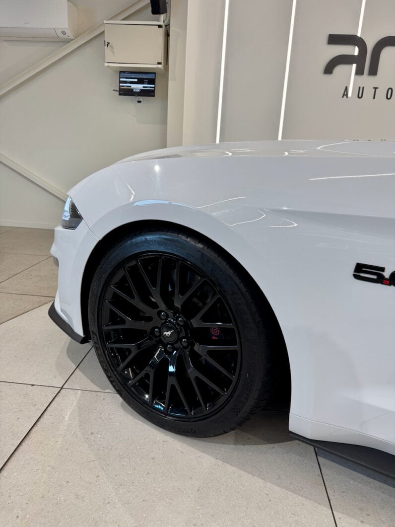 
								FORD MUSTANG COUPE 5.0L Ti-VCT V8 GT 450 CH full									