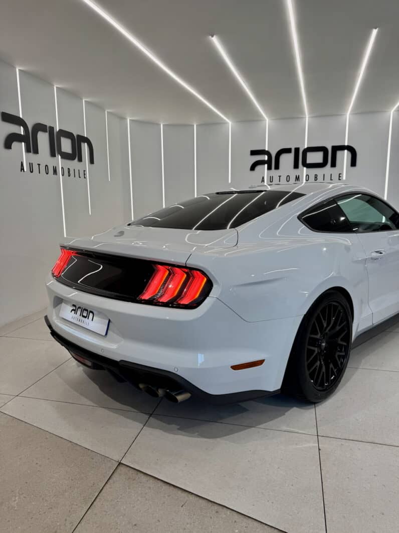 
								FORD MUSTANG COUPE 5.0L Ti-VCT V8 GT 450 CH full									