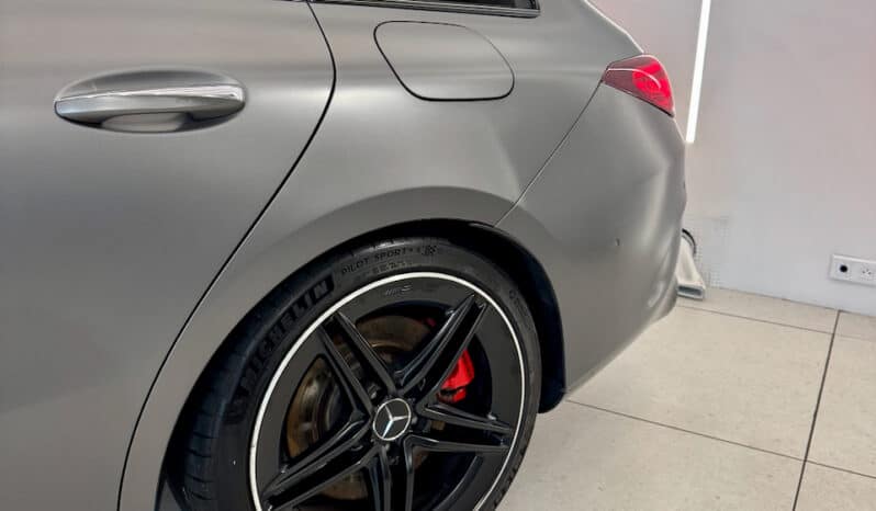 
								MERCEDES-BENZ Classe CLA 45 S AMG Shooting Brake 2.0 i 4MATIC 8G-DCT 421 cv full									