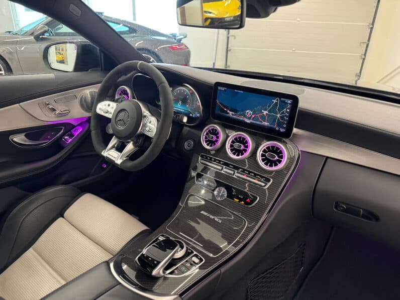 
								MERCEDES Classe C63 S Coupe AMG 4.0 i V8 7G-SPEEDSHIFT 510 cv full									