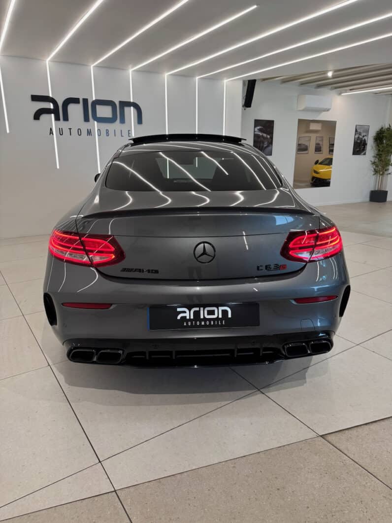 
								MERCEDES Classe C63 S Coupe AMG 4.0 i V8 7G-SPEEDSHIFT 510 cv full									