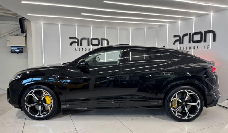 
								LAMBORGHINI URUS SE 4.0 V8 800 CH BVA8 Garantie 5 ans full									