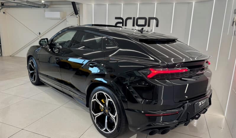 
								LAMBORGHINI URUS SE 4.0 V8 800 CH BVA8 Garantie 5 ans full									