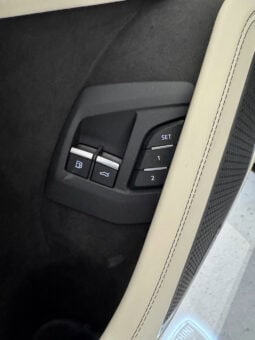 
										LAMBORGHINI URUS SE 4.0 V8 800 CH BVA8 Garantie 5 ans full									