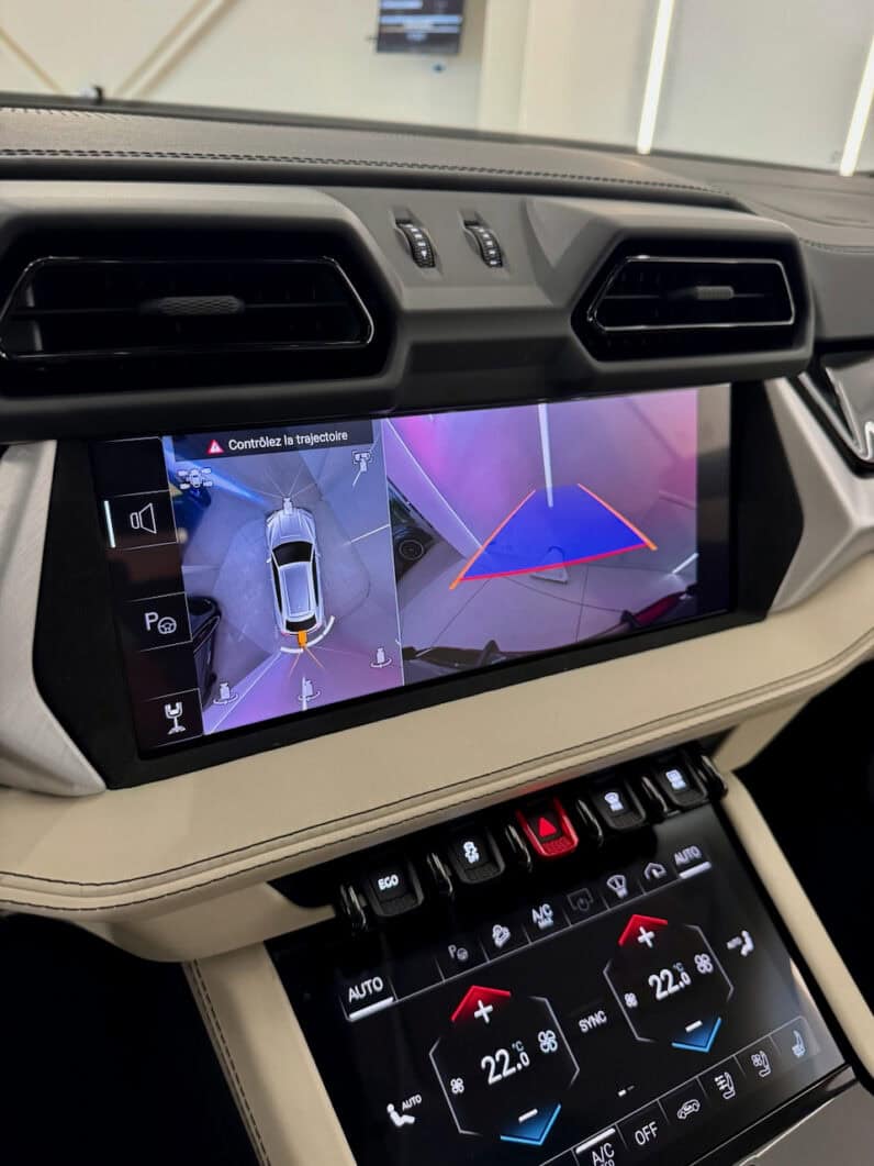 
								LAMBORGHINI URUS SE 4.0 V8 800 CH BVA8 Garantie 5 ans full									