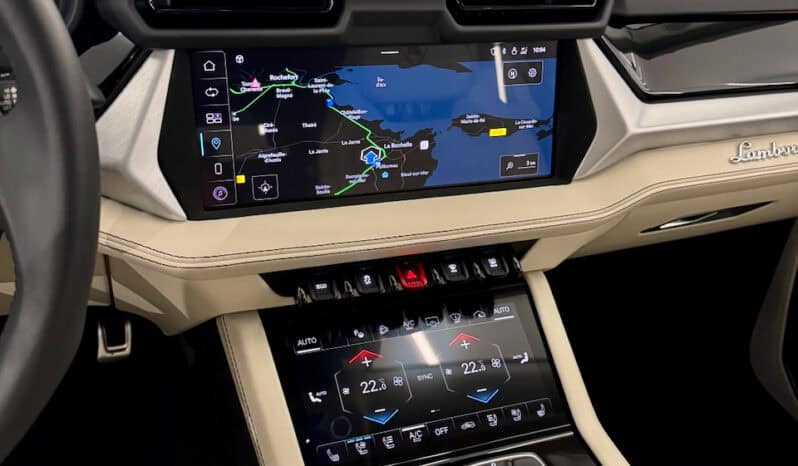 
								LAMBORGHINI URUS SE 4.0 V8 800 CH BVA8 Garantie 5 ans full									