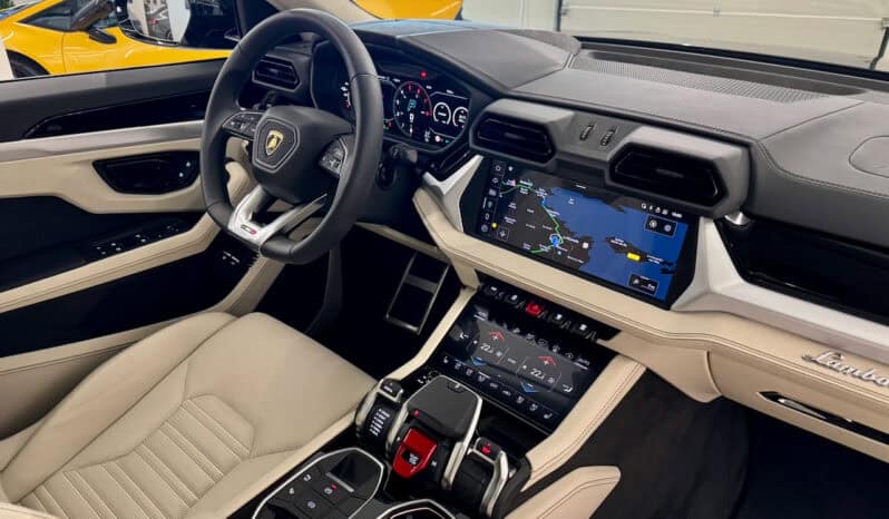 
								LAMBORGHINI URUS SE 4.0 V8 800 CH BVA8 Garantie 5 ans full									