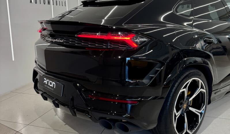 
								LAMBORGHINI URUS SE 4.0 V8 800 CH BVA8 Garantie 5 ans full									