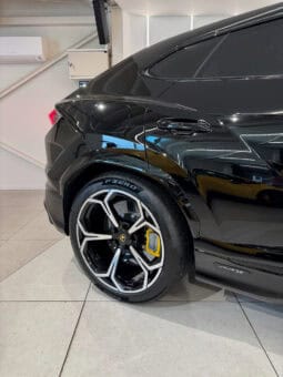 
										LAMBORGHINI URUS SE 4.0 V8 800 CH BVA8 Garantie 5 ans full									