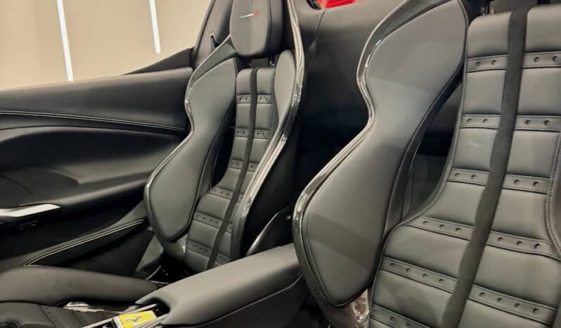 
								FERRARI 296 GTS 3.0L TURBO V6 HYBRIDE 830 ch full									