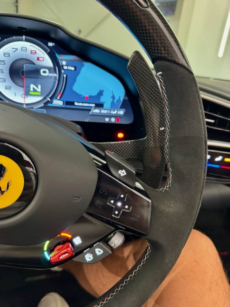 
								FERRARI 296 GTS 3.0L TURBO V6 HYBRIDE 830 ch full									