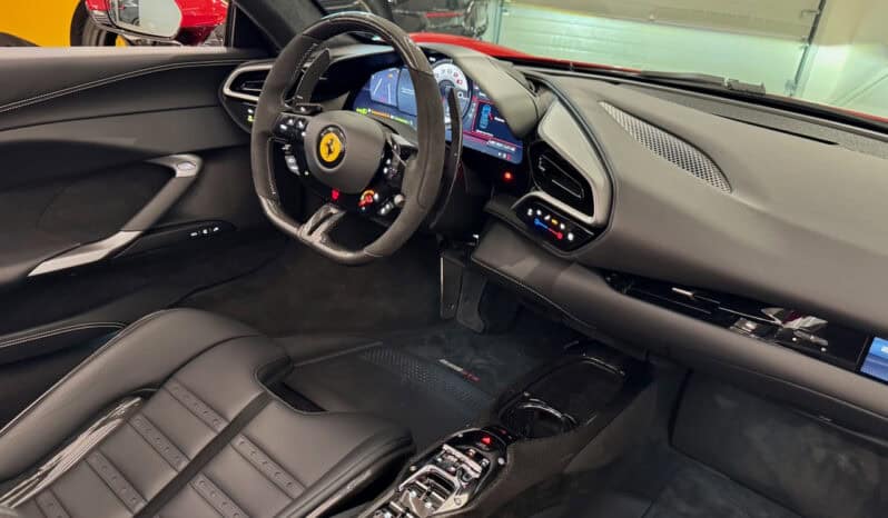 
								FERRARI 296 GTS 3.0L TURBO V6 HYBRIDE 830 ch full									