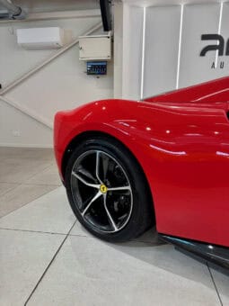 
										FERRARI 296 GTS 3.0L TURBO V6 HYBRIDE 830 ch full									