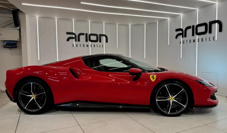 
								FERRARI 296 GTS 3.0L TURBO V6 HYBRIDE 830 ch full									