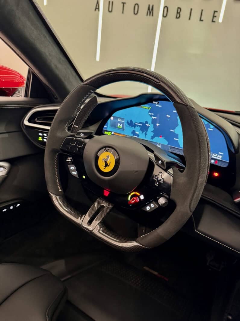 
								FERRARI 296 GTS 3.0L TURBO V6 HYBRIDE 830 ch full									