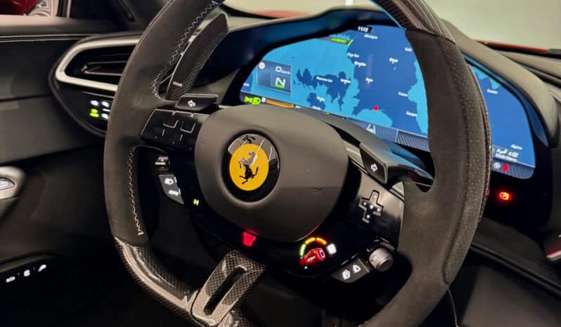 
								FERRARI 296 GTS 3.0L TURBO V6 HYBRIDE 830 ch full									