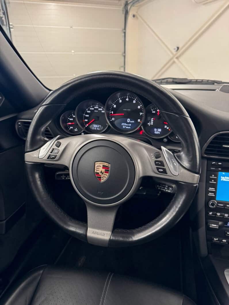 
								PORSCHE 911 997-2 Carrera Coupé 3.6 DFI PDK 345 cv full									