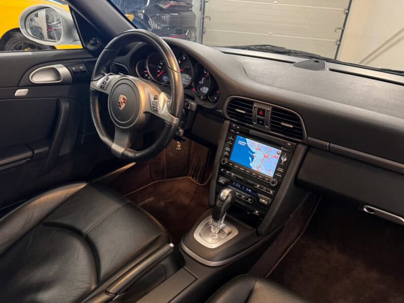 
								PORSCHE 911 997-2 Carrera Coupé 3.6 DFI PDK 345 cv full									