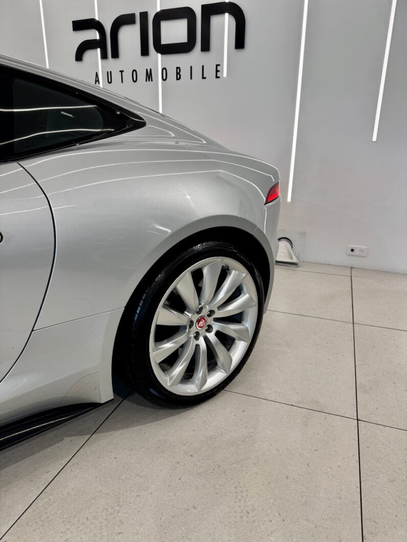 
								Jaguar F-Type R Coupé 5.0 V8 550 Ch BVA8 full									