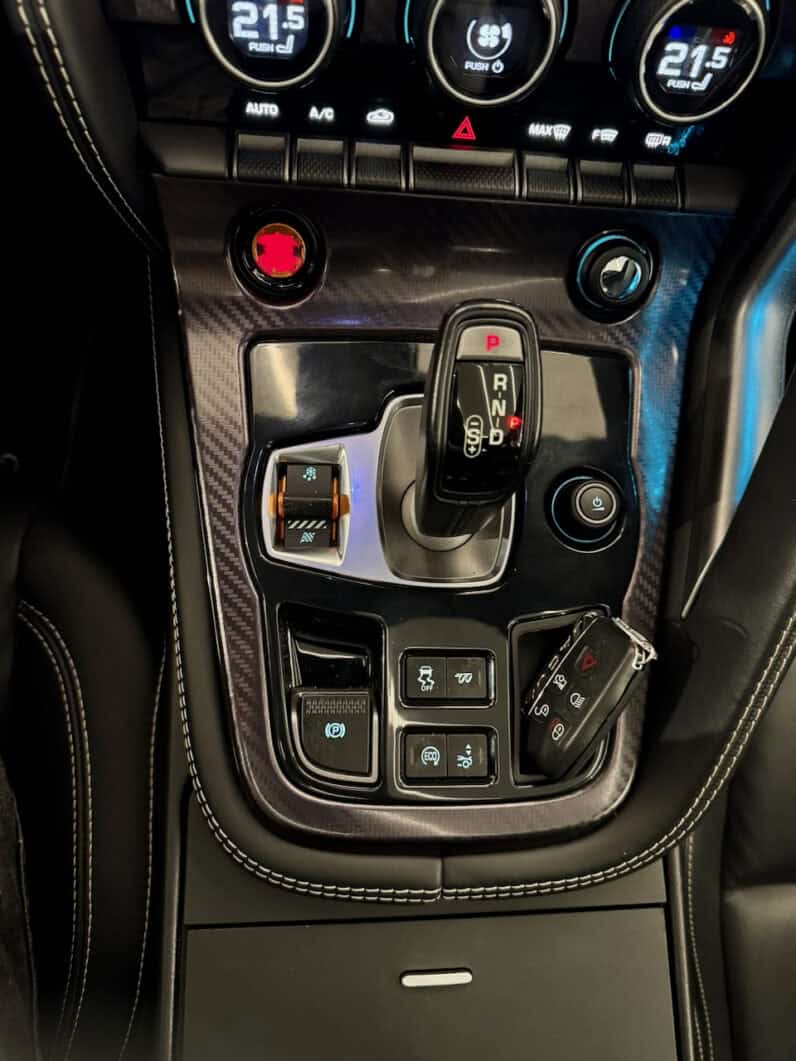 
								Jaguar F-Type R Coupé 5.0 V8 550 Ch BVA8 full									