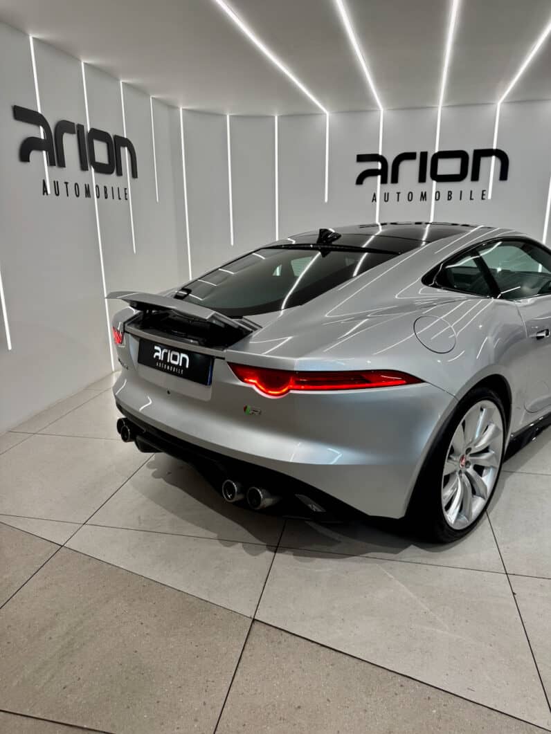 
								Jaguar F-Type R Coupé 5.0 V8 550 Ch BVA8 full									