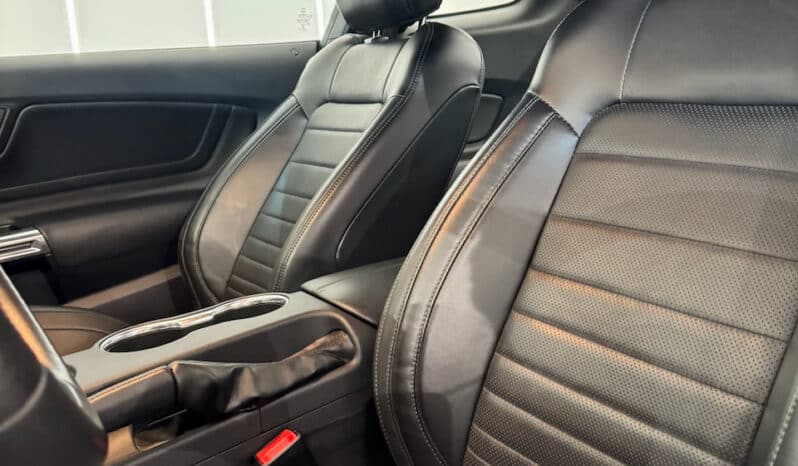 
								FORD MUSTANG COUPE BULLITT PHASE 2 V8 5.0L 460 CH full									