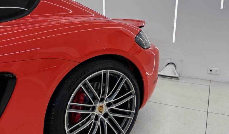 
								PORSCHE 718 Cayman GTS 4.0 L 400 CH full									