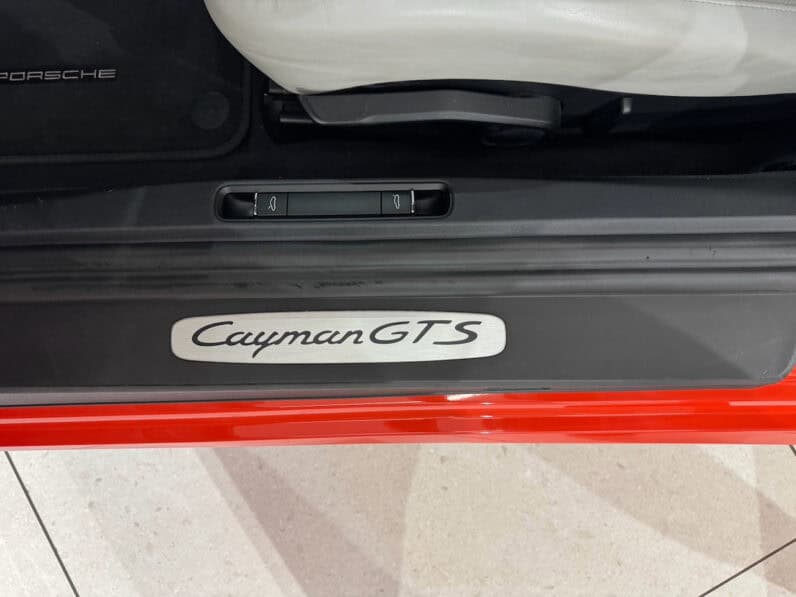 
								PORSCHE 718 Cayman GTS 4.0 L 400 CH full									