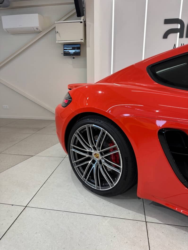 
								PORSCHE 718 Cayman GTS 4.0 L 400 CH full									